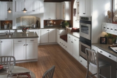 kitchen white_beadboard_kitchen_cabinets